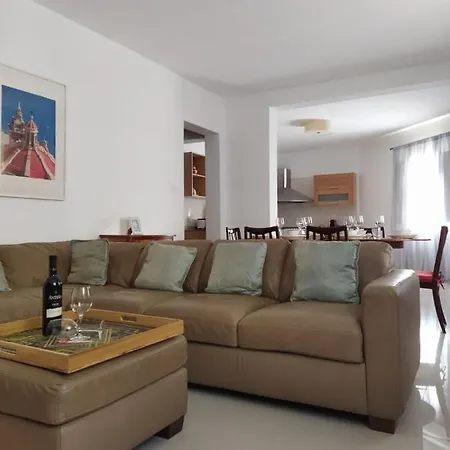 Centrally Located Bugibba Apartment - Seaside Comfort St. Paul's Bay Exterior photo