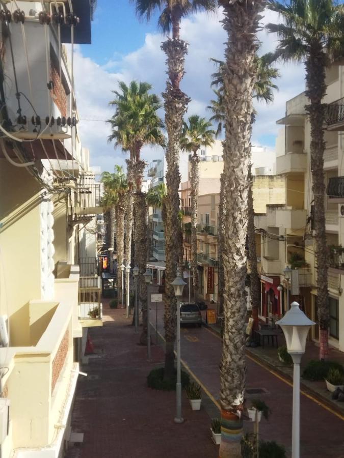 Apartamento Centrally Located Bugibba - Seaside Comfort